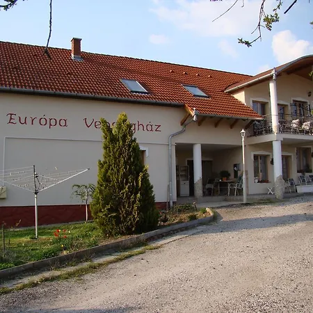 Pensjonat Europa Vendeghaz *